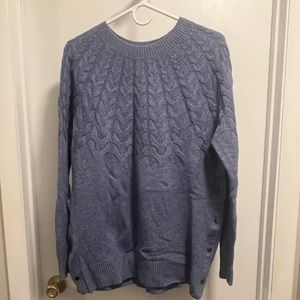 Cable detain nursing jumper